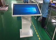 Monitor LCD AC100V Layar Sentuh Kios Ad Player Floor Standing