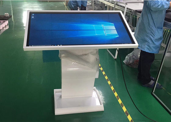 Digital Signage Kiosk 32 Inch 450nits resolusi 4k Totem dengan kios komputer layar sentuh